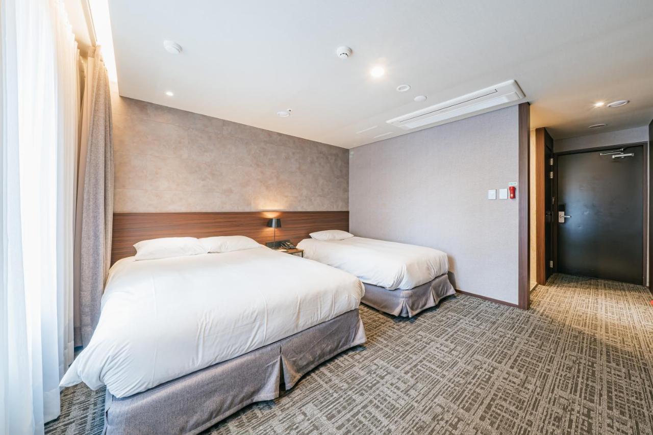 Hotel With City Jeju Esterno foto